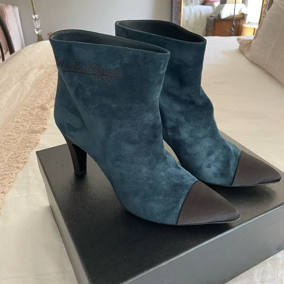 Chanel Blue/Black Size 42 Short Boots - Picture 2 of 7